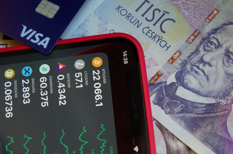 cryptocurrencies-7343603_1280